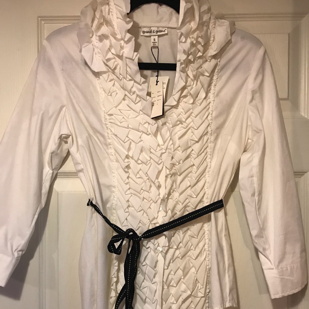 Women’s Grand & Greene Dress shirt, Small-NWT